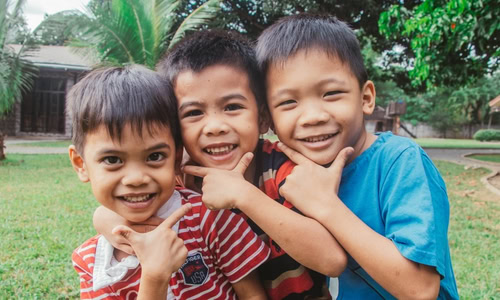 What We Need: Dentist and Dental Supplies 3 photo kids smiling
